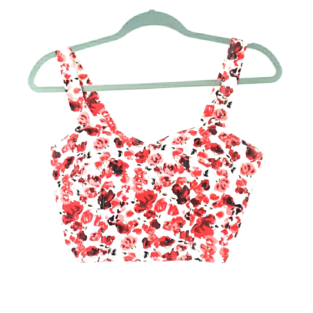 Flower pattern crop top